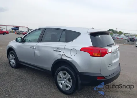 2015 Toyota Rav4 Le z USA, uszkodzony, nr VIN 2T3BFREV5FW262133